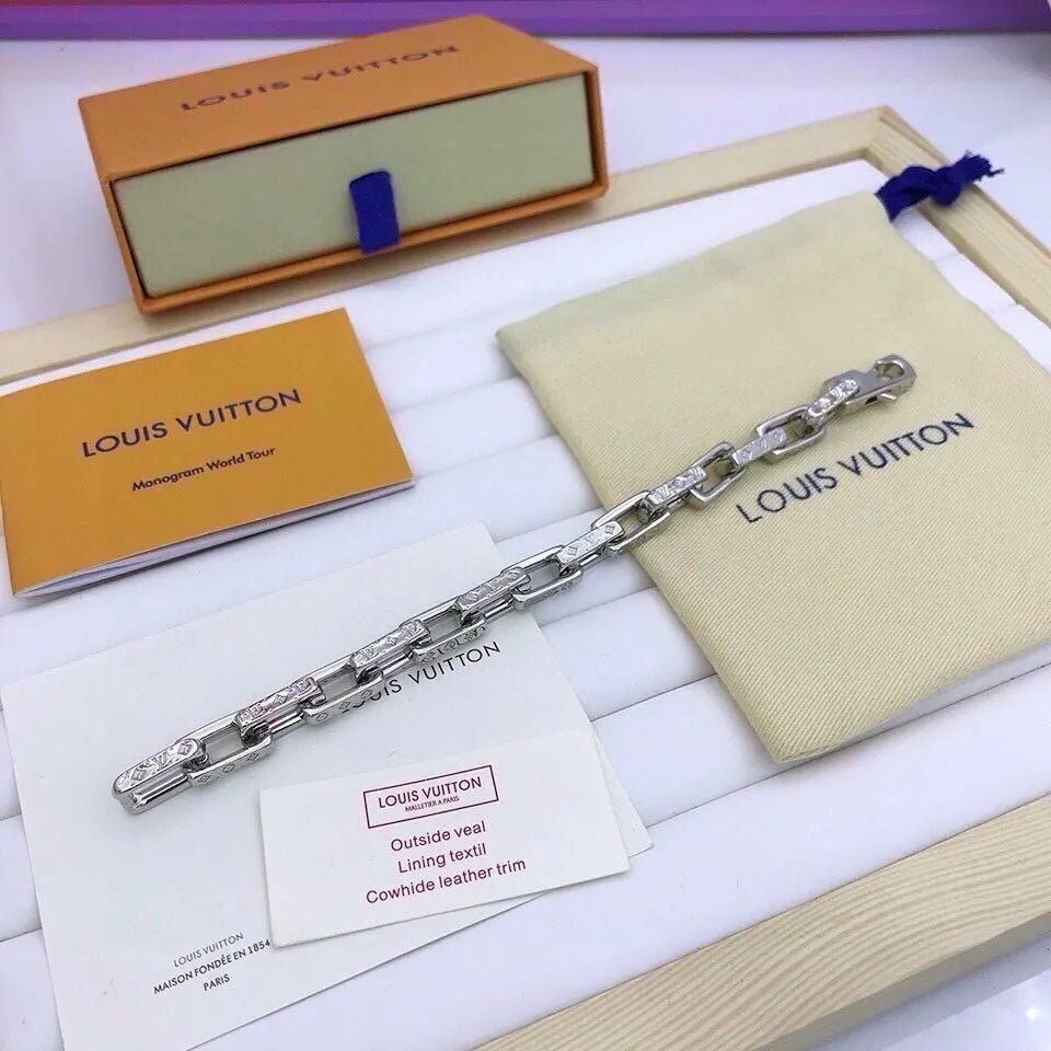 Louis Vuitton Silver Chain - Hình 7