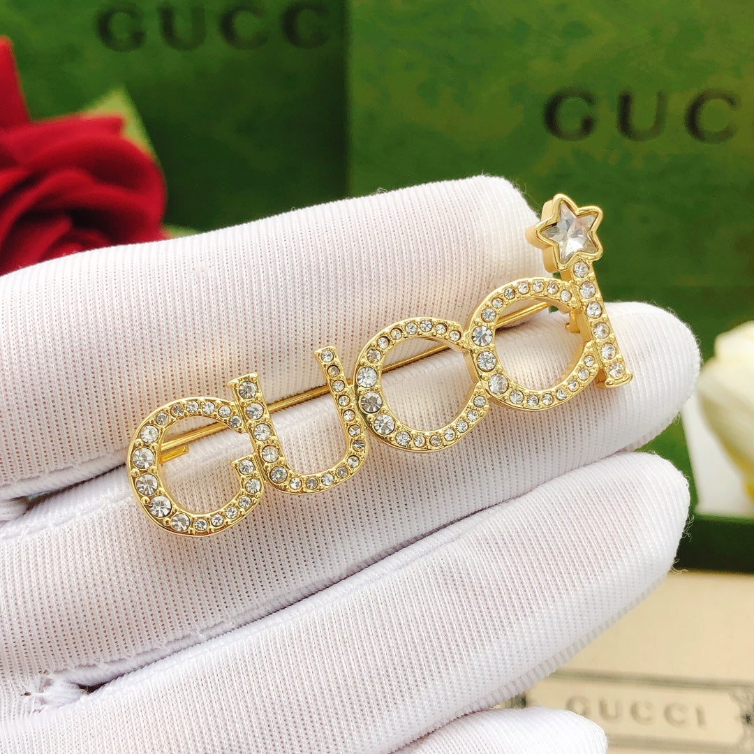 18K Double Gucci Diamonds Brooch
