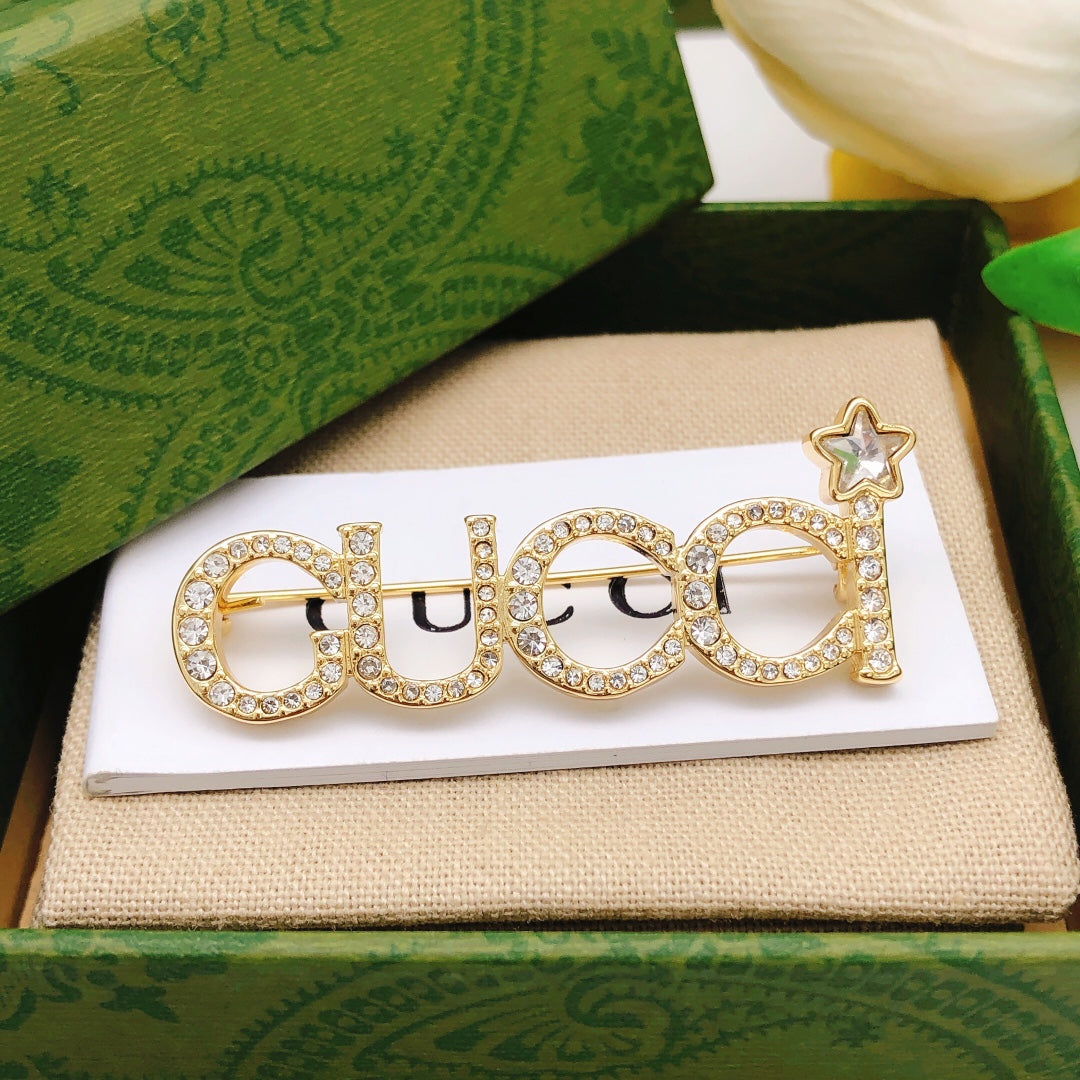 18K Double Gucci Diamonds Brooch
