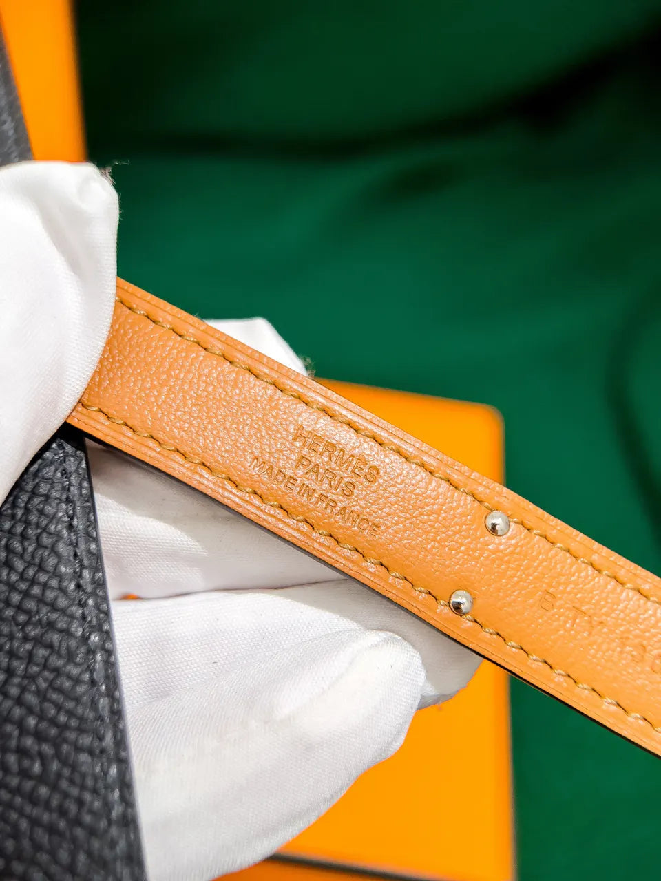 Hermes Noir Leather Bracelet - Hình 6