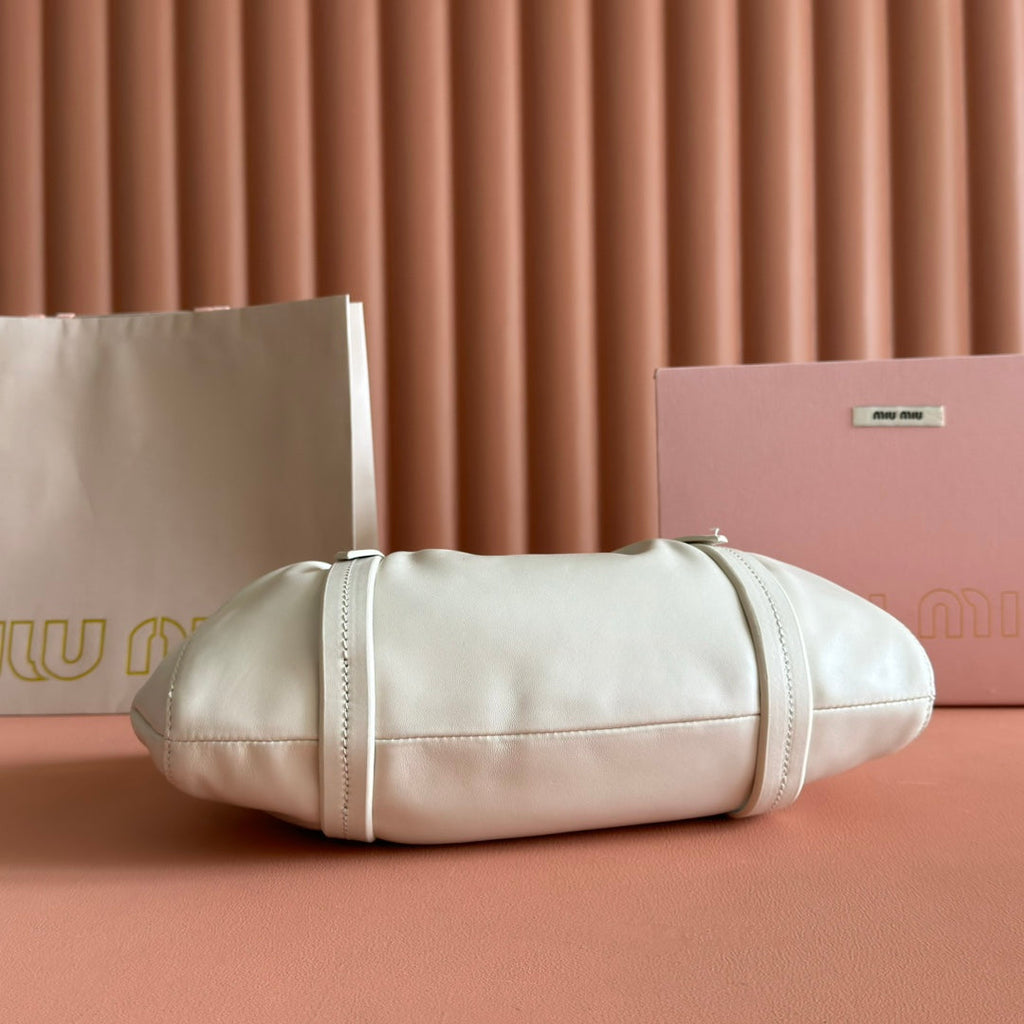 MIUMIU 26S JOIE HAND BAG 32 IN WHITE SHINY LAMBSKIN GOLD HARDWARE