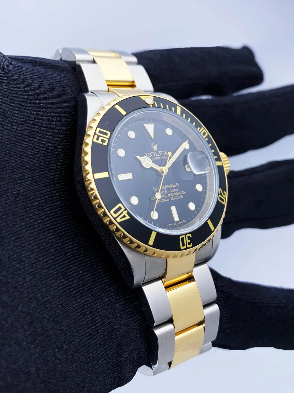 Rolex Submariner Two-Tone black dial - Hình 3